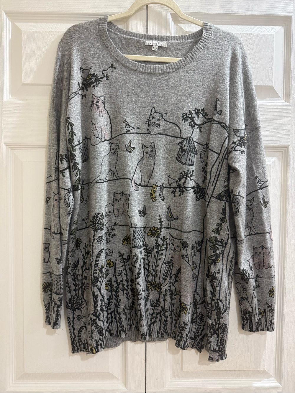 Gray Crewneck Sweater with Cat & Floral Illustration